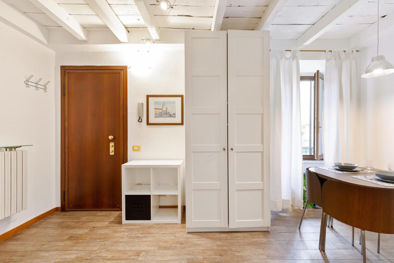 Appartamento Joivy Beautiful For 2 Near Sempione Park *